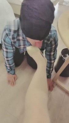 【艳奶奶】继母高跟肉丝恋足专场 bf8500_绳艺库视频下载