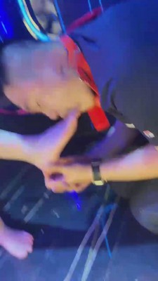 【鬼鬼】KTV被公主蹂躏 bf14732_绳艺库视频下载