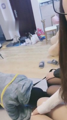 【宝儿】抓住车展偷袜子的贼【第二天】 bf3830_绳艺库视频下载