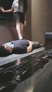 【开发素人】纹身素人暴躁女王首调 bf4335_绳艺库视频下载