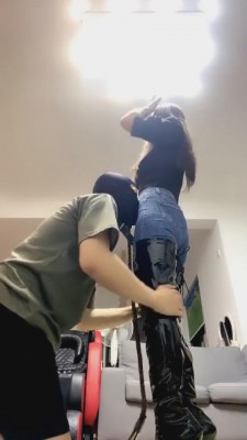 【苏州十三姨】重度踩踏踢裆耳光踩脸踢踹刑奴 G-210831-17_绳艺库视频下载