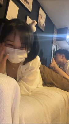 套路直播视频【强抚】萝莉主VS奶狗裸足狂舔/酸奶脚舔 bf25262_绳艺库视频下载