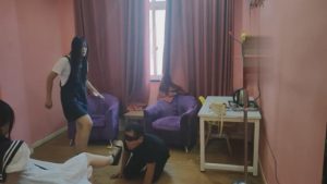 【最抗揍M】被卫校一群精神小妹暴揍 bf18049_绳艺库视频下载