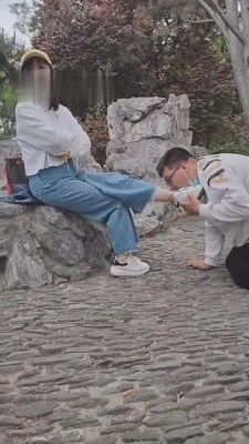 【乐姐】直播现场偶遇户外调教 bf11477_绳艺库视频下载