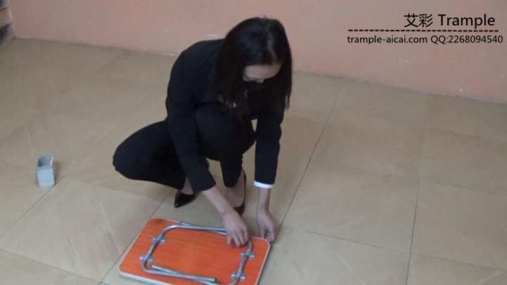 职业装木板压碎_绳艺库视频下载