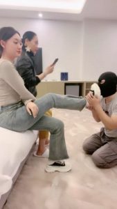 套路直播视频【上海赵丽颖】推荐-亲妈入圈玩奴才【续集】 bf24311_绳艺库视频下载