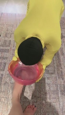 【千条姐】奶狗舔脚恋足专场 bf3090_绳艺库视频下载