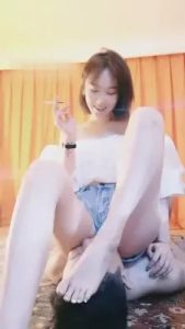 【汐雯】母狗在脚下犯贱 G-210724-32_绳艺库视频下载