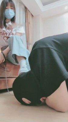 【妮蔻】强制闻臭鞋臭袜专场 bf11220_绳艺库视频下载