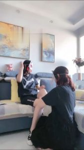 【蜜儿S】可爱母狗恋足专场【双视角版】_绳艺库视频下载