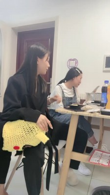 【苏汐】4S网红模特吃饭桌下狗-头顶鞋子/耳光/语言极度羞辱 bf27029_绳艺库视频下载