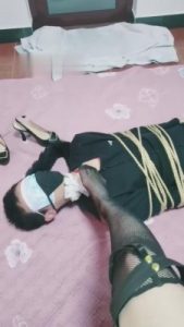 【coco】捆绑网袜训小奶狗 bf8093_绳艺库视频下载