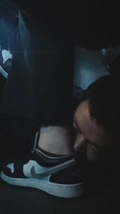 【文文文】KTV素人小姐姐脚下狗 bf10044_绳艺库视频下载