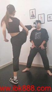 【美娜格格】格斗女教练重度提档/暴打【双视角版】 bf23387_绳艺库视频下载