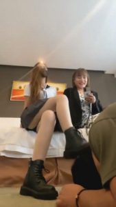 【思怡】开发新人耳光踩踏 bf2093_绳艺库视频下载