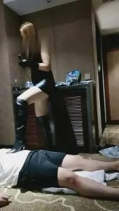 【成都冰姬女王】严厉皮衣女王装调狗 G-210719_绳艺库视频下载