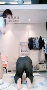 JK女艺术调教踢档_绳艺库视频下载