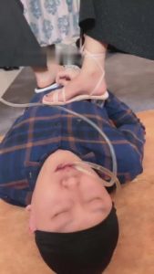 【二宝】双胞胎S强制灌圣水 bf13877_绳艺库视频下载