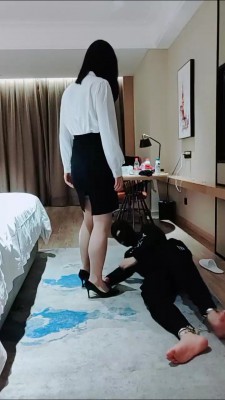 【柠初】惩罚偷懒的家奴 bf26807_绳艺库视频下载