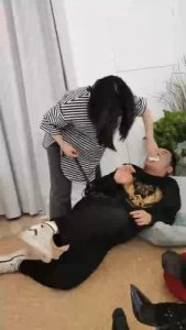 【鑫儿教头】带素人辣小妹玩狗【续集】【双视角版本】 bf19670_绳艺库视频下载