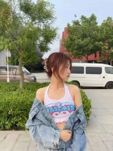 【玉女】双人POV踩小人剧情小爱涵涵_绳艺库视频下载