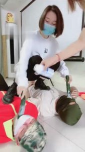 【美离子】暴改素人-双S双M-碾压喂食原味羞辱 bf1862_绳艺库视频下载