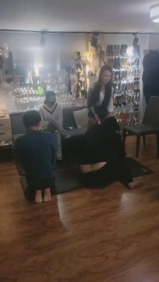 【傲柔】群调-3S暴打两只贱狗 bf7401_绳艺库视频下载