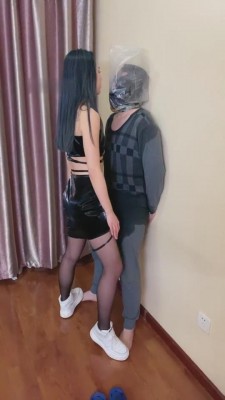 【二宝】18小时发酵圣水封闭呼吸逼喝完加跳踩 bf9175_绳艺库视频下载