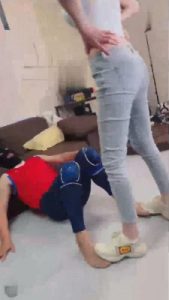 【艾琳】运动女神艺术踢踹 bf17650_绳艺库视频下载