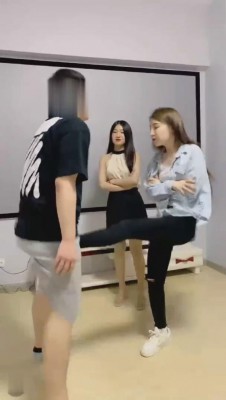 【领主老大】带妹妹见识sm调教现场 JS22081201_绳艺库视频下载