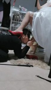 【乐爷】婚纱女王玩游戏 bf14347_绳艺库视频下载