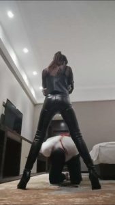 套路直播视频【多多】五花大绑长靴虐打狗 bf23684_绳艺库视频下载