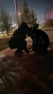 【雨雨大人】深夜路边遛狗 bf21916_绳艺库视频下载