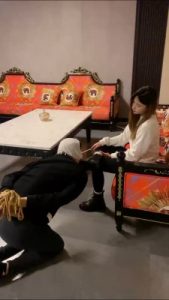 【星染】精神小妹反绑奴隶狠虐 bf23108_绳艺库视频下载