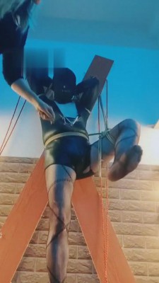 【东营天香百合】捆绑暗黑囚禁 bf4660_绳艺库视频下载