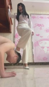 小白高跟的日常调教_绳艺库视频下载