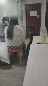 【开发素人】被两位素人精神小妹艺术 bf7261_绳艺库视频下载