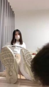 【奶味茶茶】强制哥哥舔小白鞋棉袜 bf18877_绳艺库视频下载