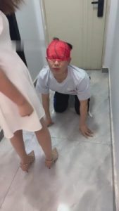 【妖子】姐妹花把继父当狗虐 bf12060_绳艺库视频下载