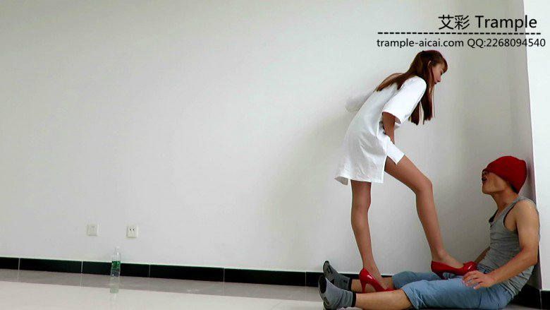 00后天使女主剧情！暴打街头小混混！_绳艺库视频下载