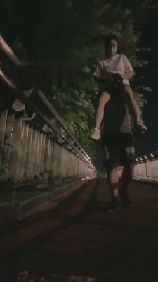 【鹿梦兮】夜跑户外气味羞辱狗 bf17099_绳艺库视频下载