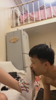 【灵猫】把贱狗当鞋刷机/当地毯 bf7557_绳艺库视频下载