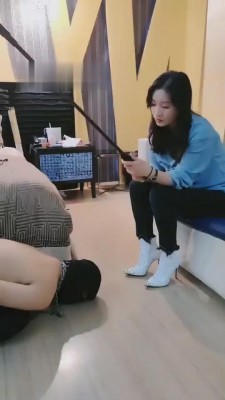 【台湾S女王】狠毒社会女首调 bf10755_绳艺库视频下载