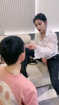 套路直播视频【鑫儿教头】反绑奶狗强制暴虐 bf23784_绳艺库视频下载