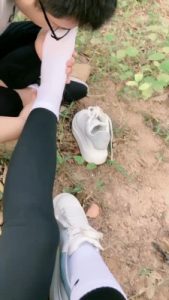 套路直播视频【嘉妮】公园偶遇素人 bf25899_绳艺库视频下载