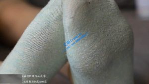 漂亮小姐姐肉丝棉袜帆布鞋_绳艺库视频下载