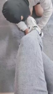 【灵竹】舔小白鞋/白棉袜深喉 bf21669_绳艺库视频下载