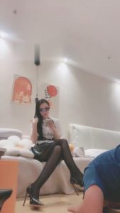 【嘉倪】模特黑丝高跟辱脚垫【完整版】 bf18772_绳艺库视频下载