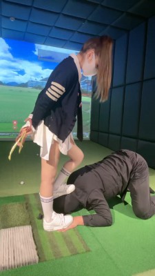 套路直播视频【斯羽】健身女神小白鞋白袜强制闻舔 bf26615_绳艺库视频下载