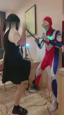 【狗哥】假冒迪迦的悲惨遭遇 bf14065_绳艺库视频下载